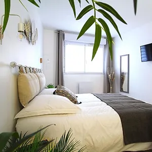 Appartement L'evasion Lourdaise Terrasse Centre Parking Wifi, Lourdes
